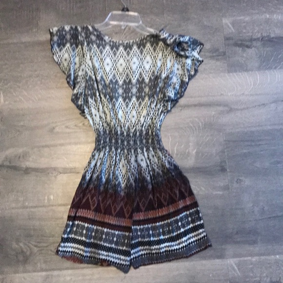 Aztec romper - Picture 2 of 2